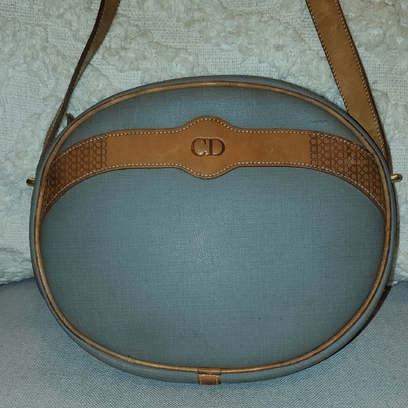 Christian Dior Vintage Crossbody Bag - Picture 6 of 16